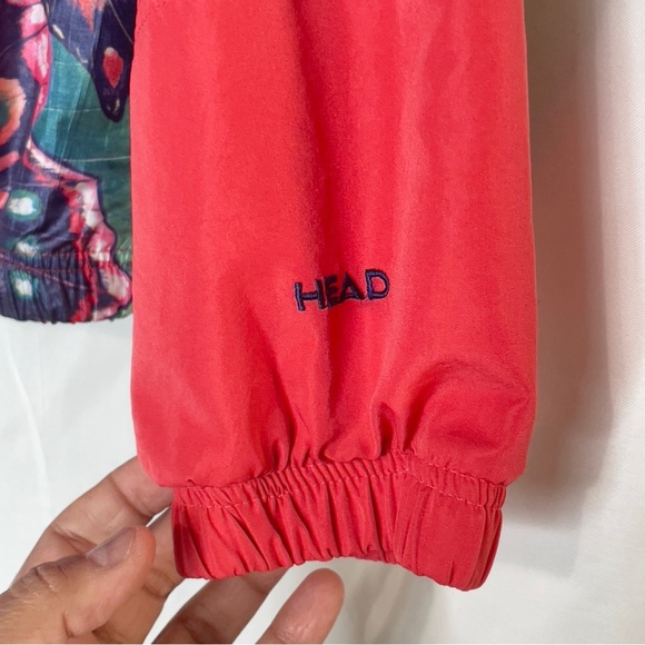 VINTAGE MULTICOLOR BUTTERFLY & GEOMETRIC PRINT HEAD WINDBREAKER SIZE S - Picture 9 of 16